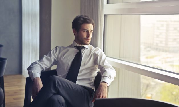 Hookup : Sleeping With the Boss, Yay or Nay?