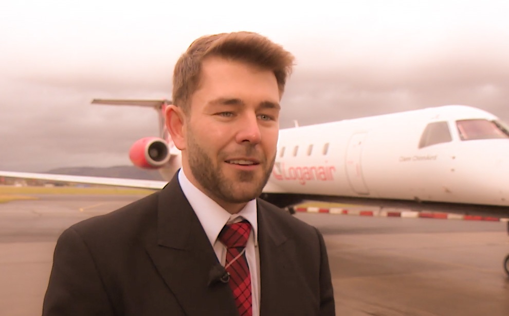 News: This Man Becomes the First HIV-Positive Commercial Pilot in Europe