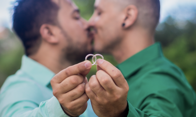 Love: Can Hookups Turn Into Serious Relationships?