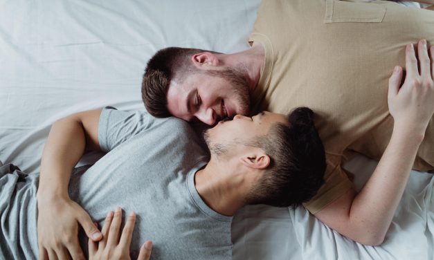 IS DATING STILL A THING?