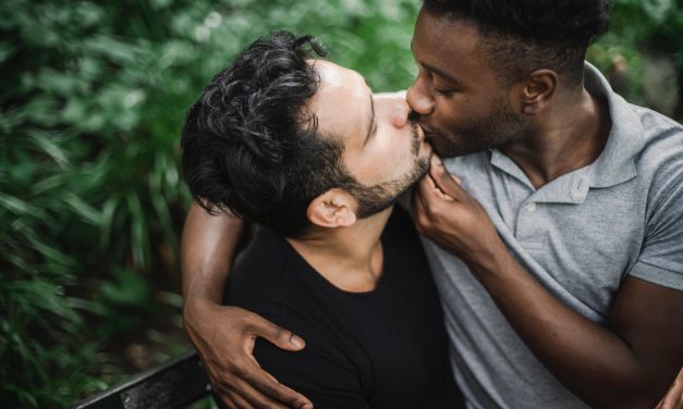 Stories: Straight Men Share their Same-Sex Encounters