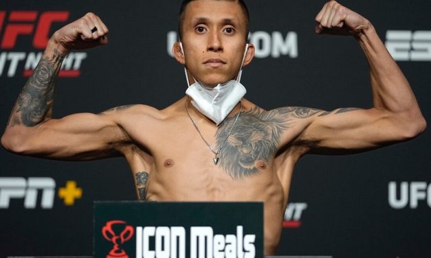 Sports: UFC Fighter Jeff Molina Comes Out as Bisexual After Video Leak