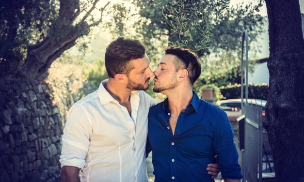 Hooking Up: He Thought He Was Curious—Now He Says He’s Straight
