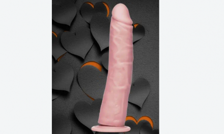 Here’s How to Get Your Free Rotating and Vibrating Dildo on A4A Store This Week