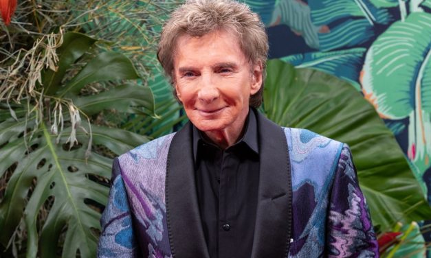 News: Barry Manilow Reveals Cancer Diagnosis, Reschedules 2026 Shows