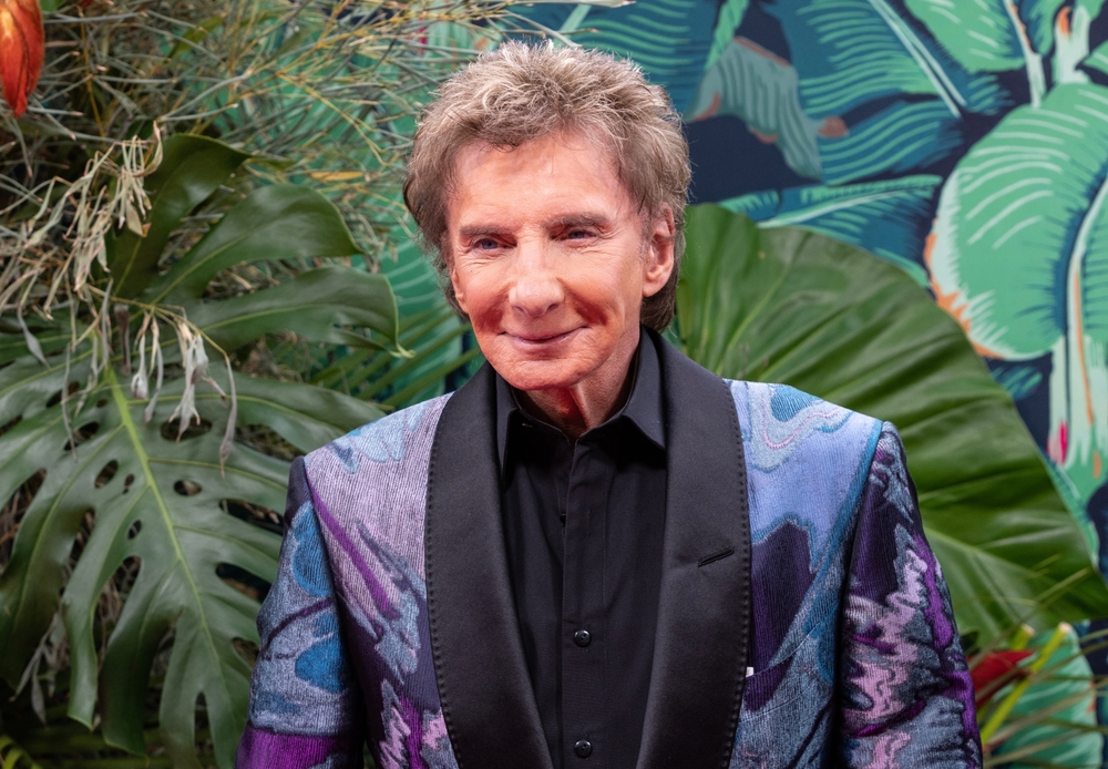 News: Barry Manilow Reveals Cancer Diagnosis, Reschedules 2026 Shows