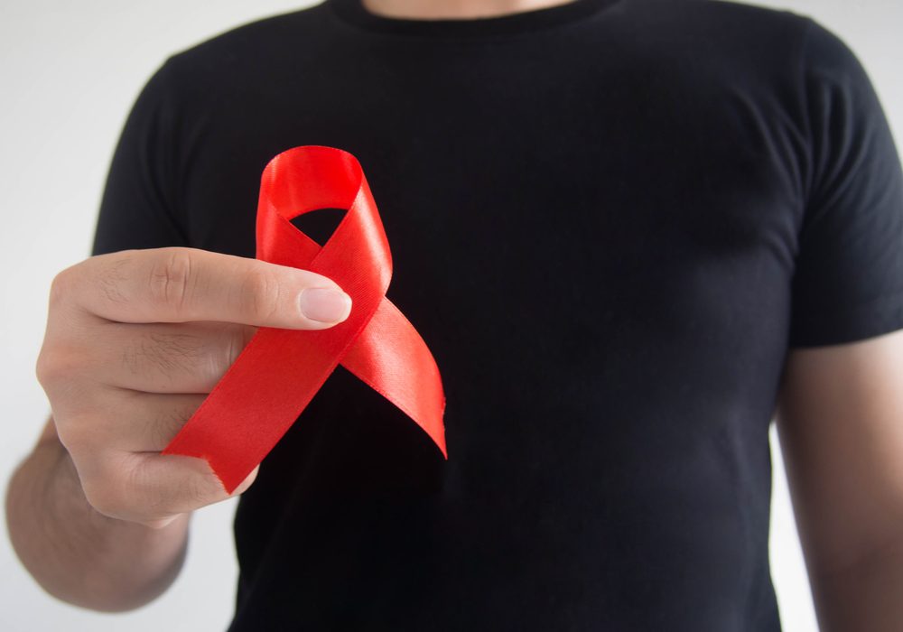 News: HIV Activists Hold Kiss-In Protest on World AIDS Day